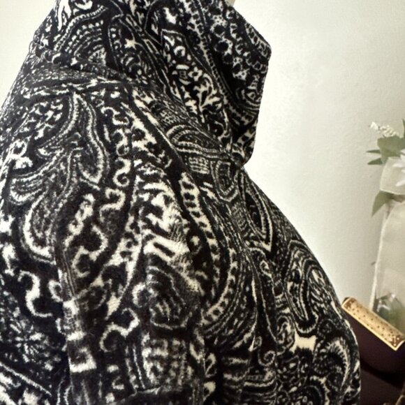 Vintage Women’s Velour Halter Active Sweater Black White Full Zip Size 1X - Picture 11 of 13